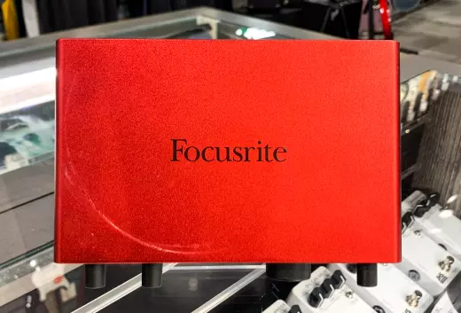 Focusrite - Scarlett 4i4 4th Gen Audio Interfac 2